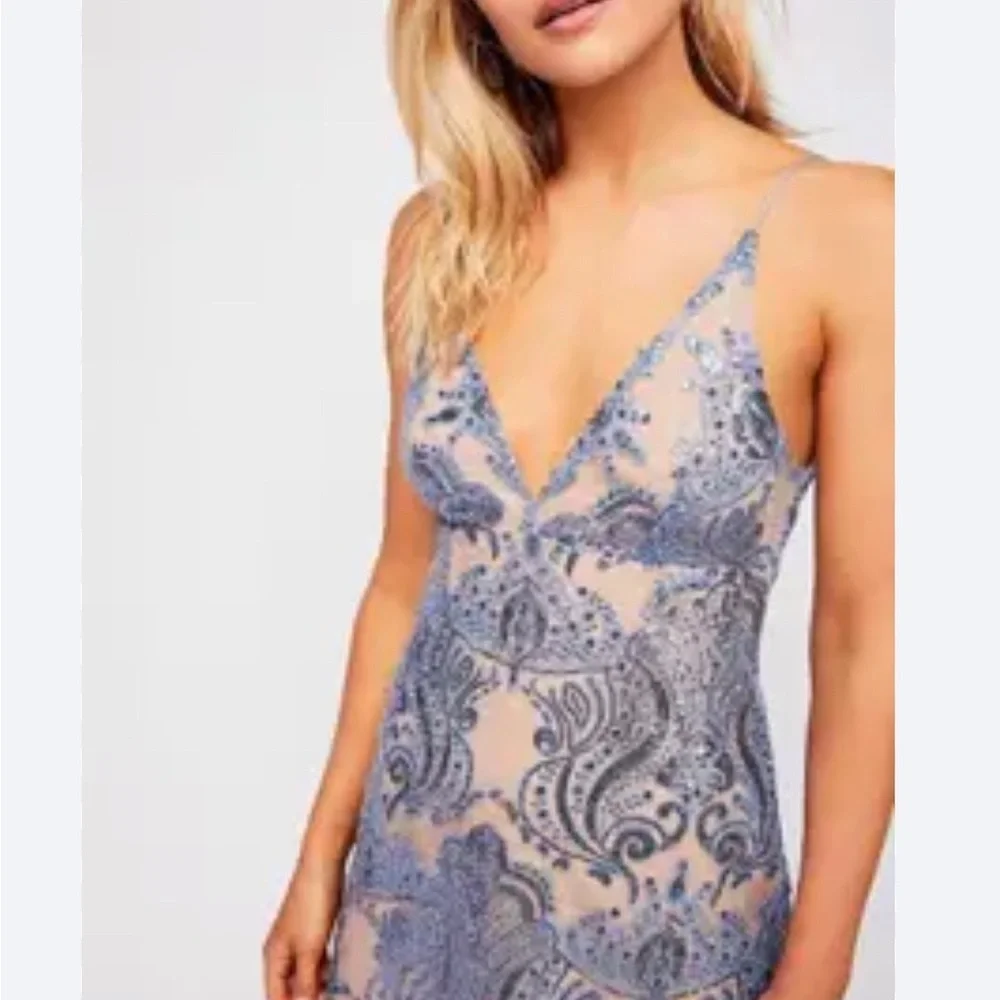 NWOT Free People Night Shimmer Mini Blue Sequin Cocktail Dress Size 0 - Picture 2 of 12